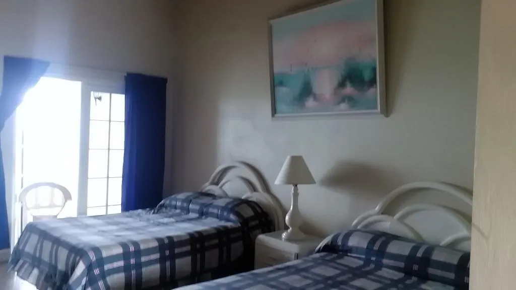 אוצ'ו ריוס Silver Seas Hotel  אוצ'ו ריוס