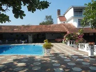 אוצ'ו ריוס Silver Seas Hotel